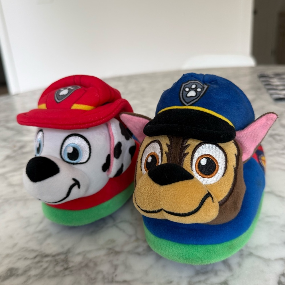 Kids Paw Patrol Plush Slippers - 9-10